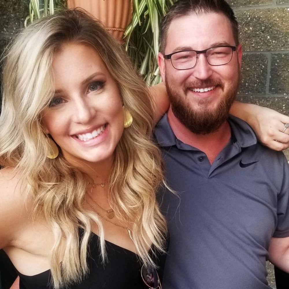 Meet your Posher, Hilliary